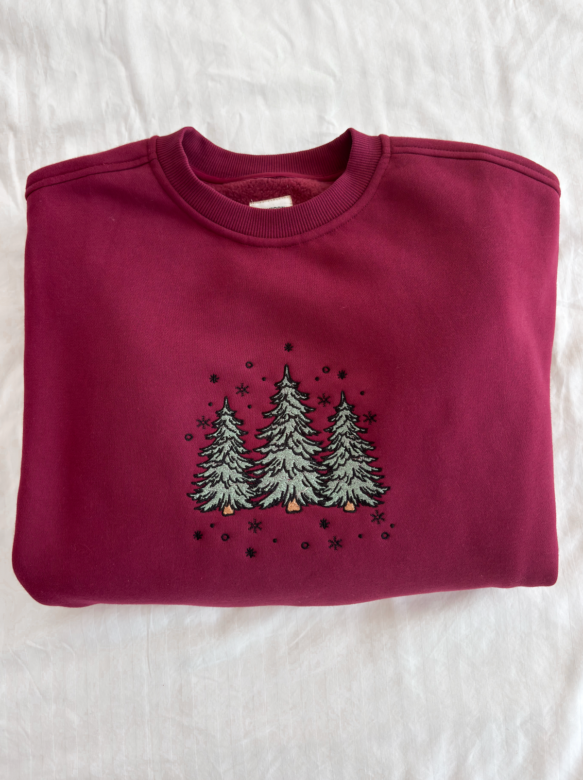 Vintage Red Christmas Tree Embroider Sweatshirt