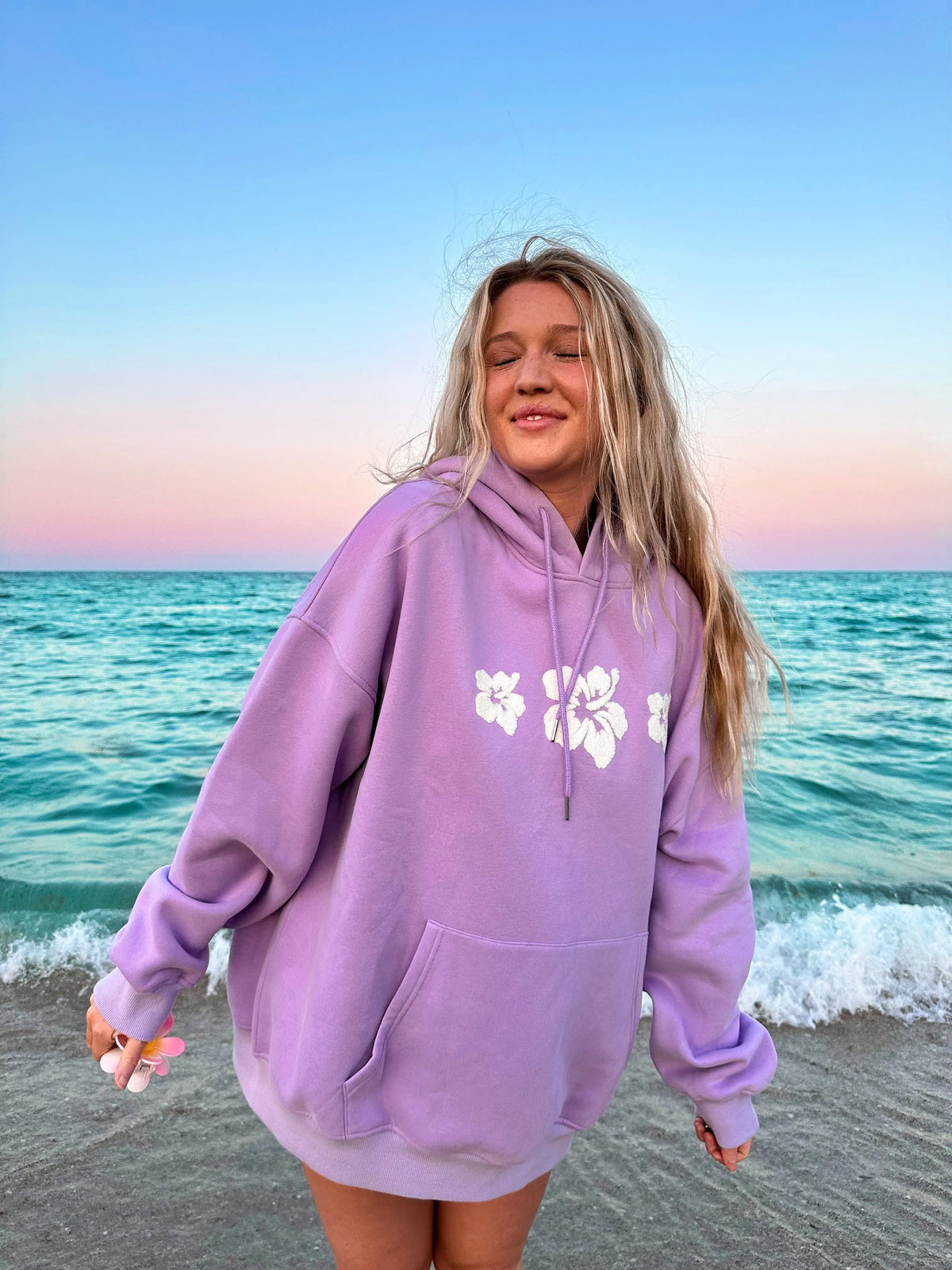 HIBISCUS FLOWER TOWEL EMBROIDER HOODIE - Sunkissedcoconut