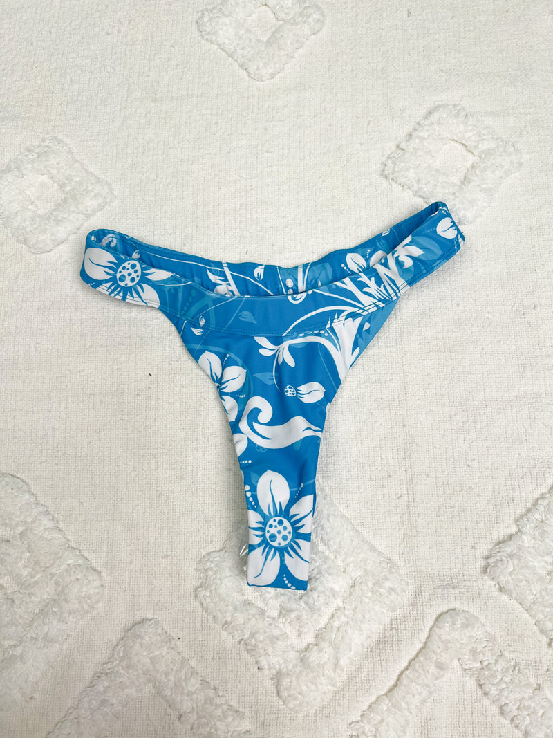 Blue Crush Juicy Bikini Bottom - Sunkissedcoconut