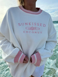 VINTAGE CREW SWEATSHIRT - Sunkissedcoconut
