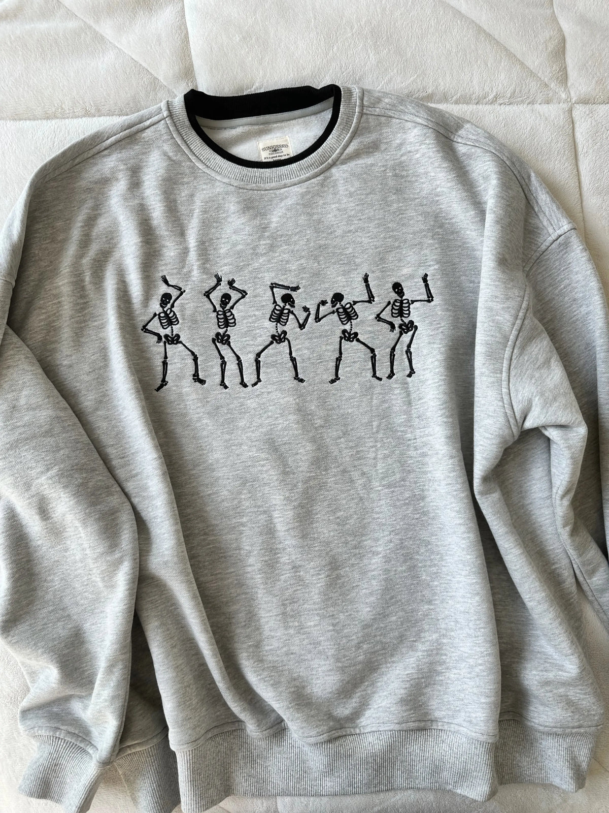 EMBROIDER SKELETON SWEATSHIRT - Sunkissedcoconut