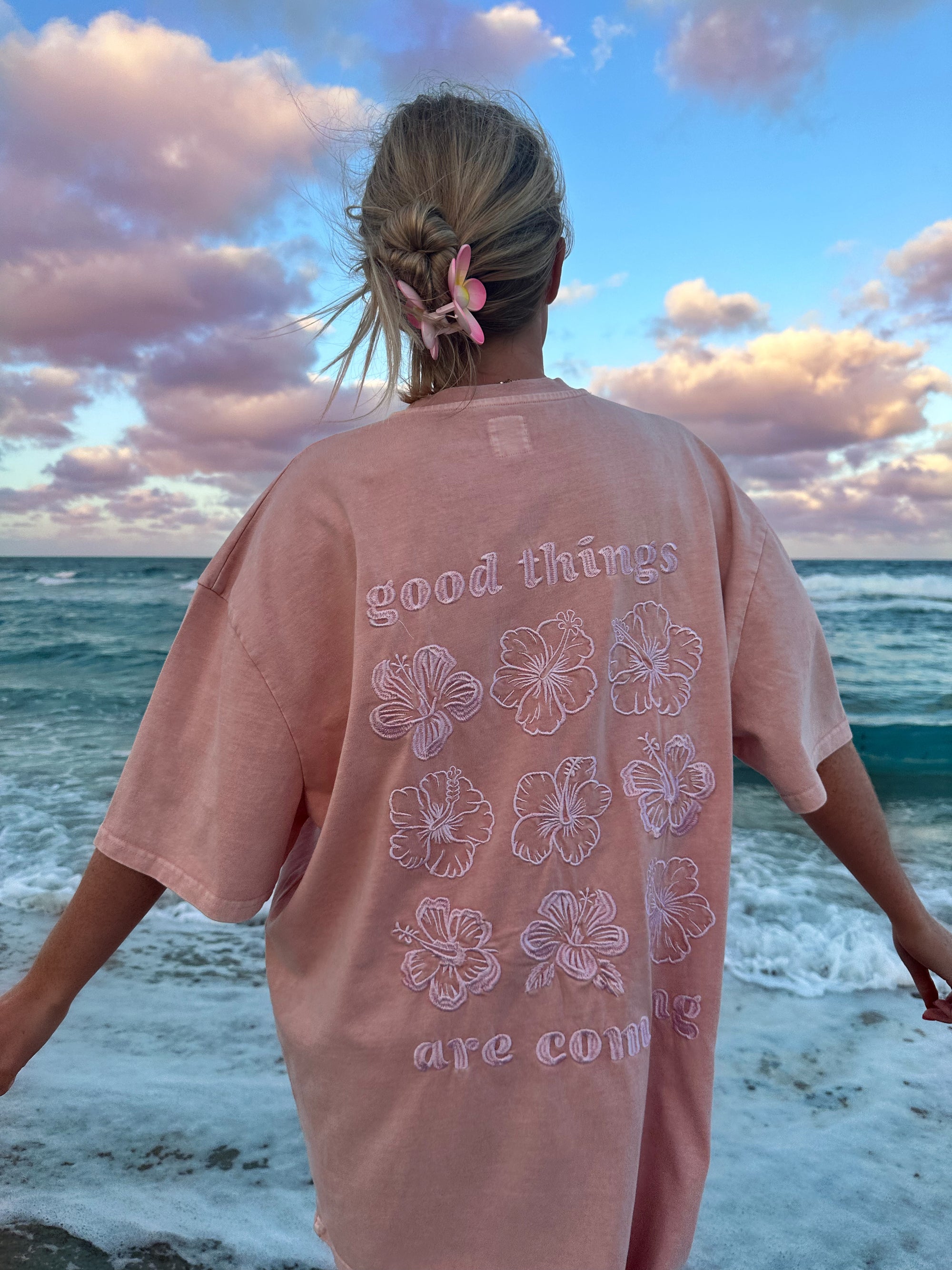 GOOD THINGS ARE COMING EMBROIDER FLOWER TEE - Sunkissedcoconut