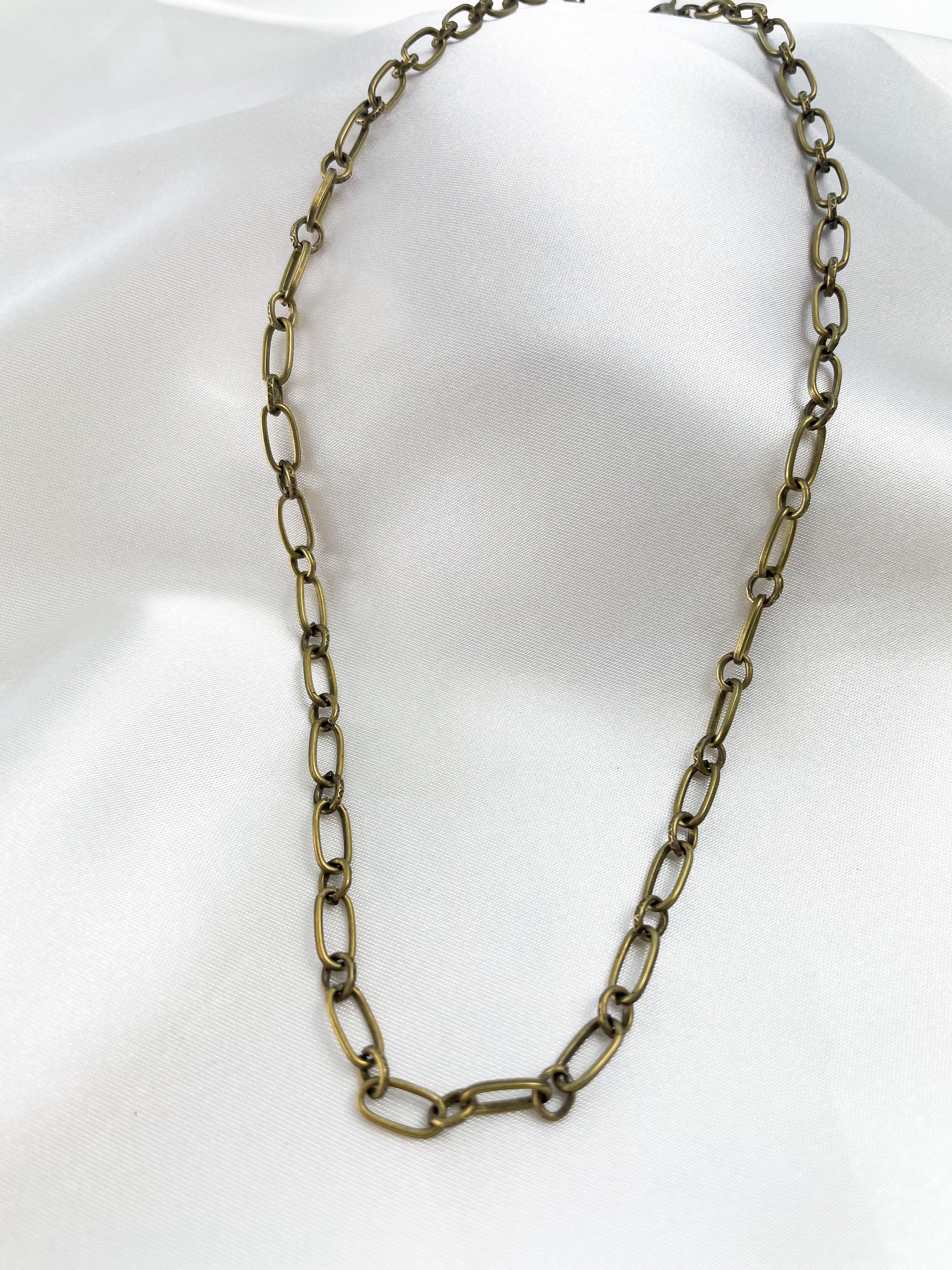 simple bronze necklace - Sunkissedcoconut