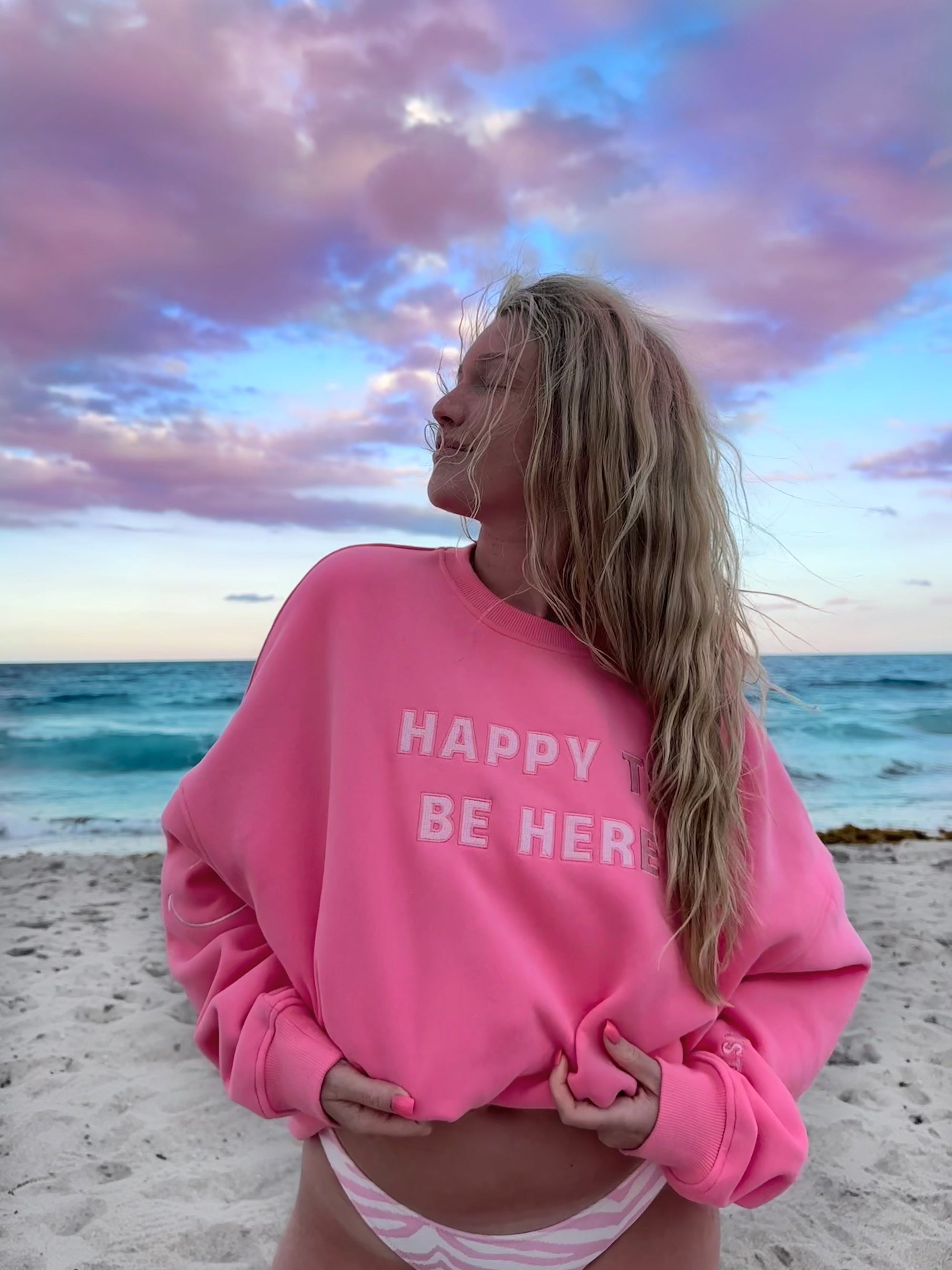 I AM JUST HAPPY TO BE HERE EMBROIDER SWEATSHIRT - Sunkissedcoconut
