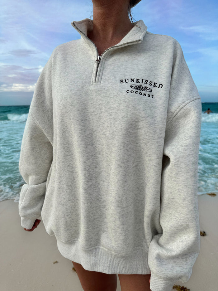 QUARTER ZIP SWEATSHIRT - Sunkissedcoconut
