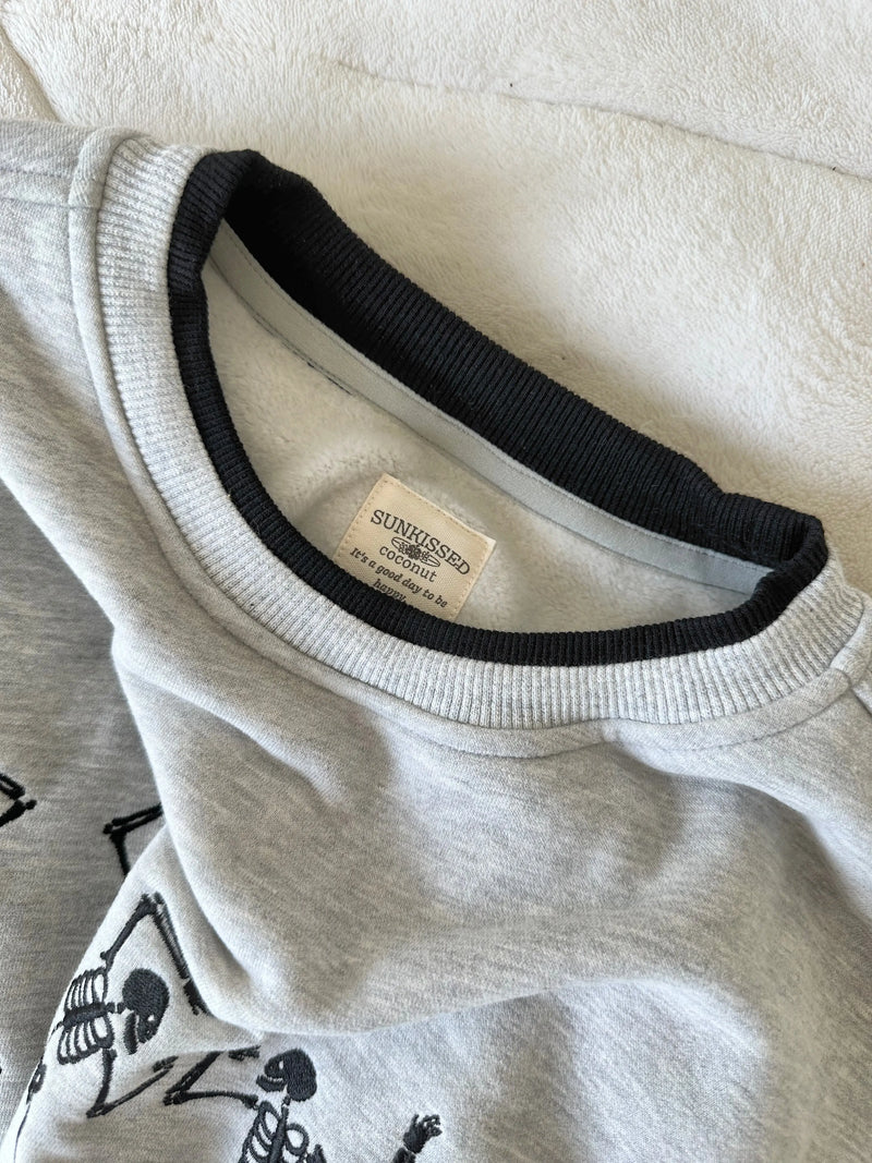 EMBROIDER SKELETON SWEATSHIRT - Sunkissedcoconut