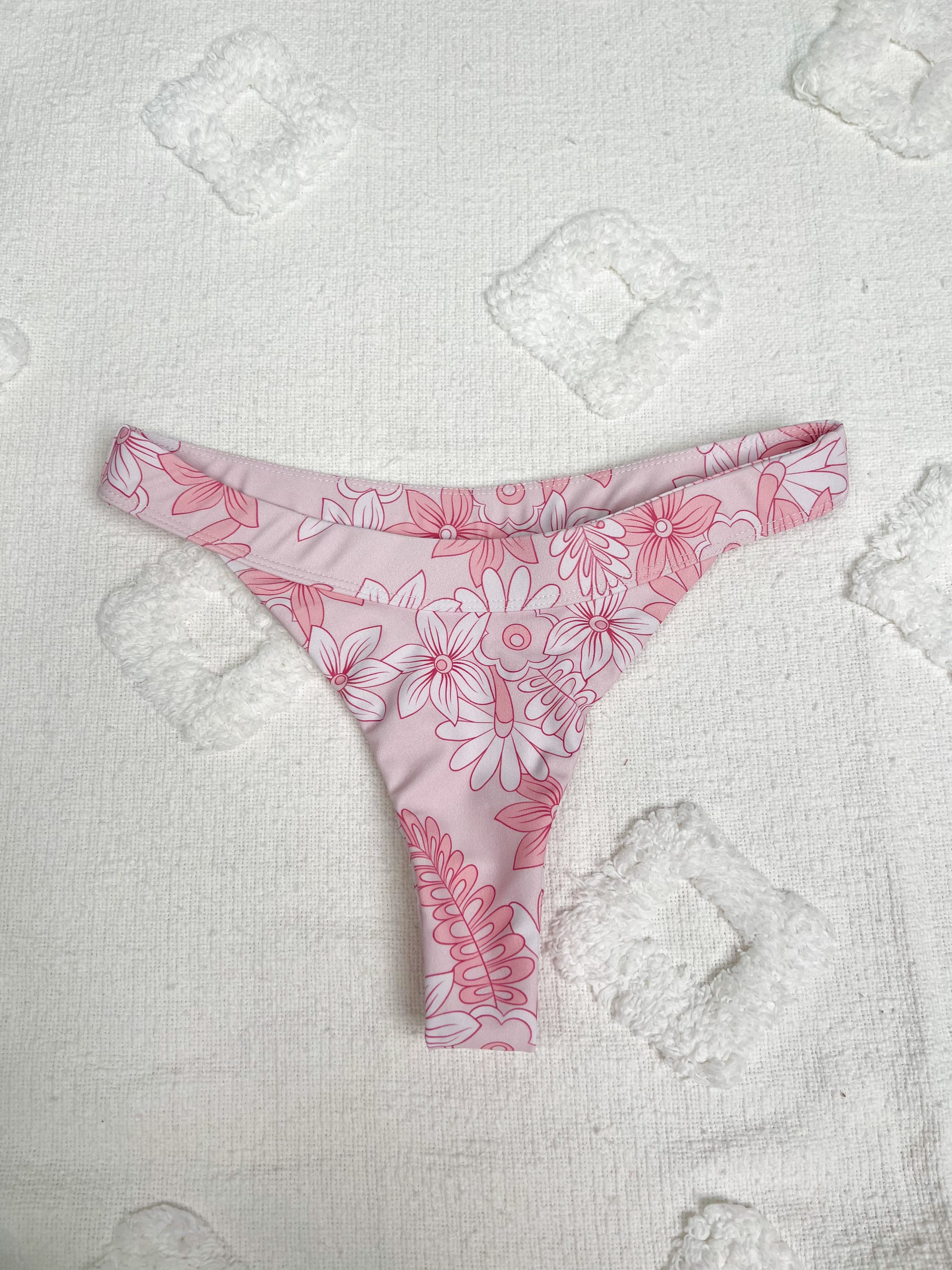 Pink Kiss Juicy Bikini Bottom – Sunkissedcoconut